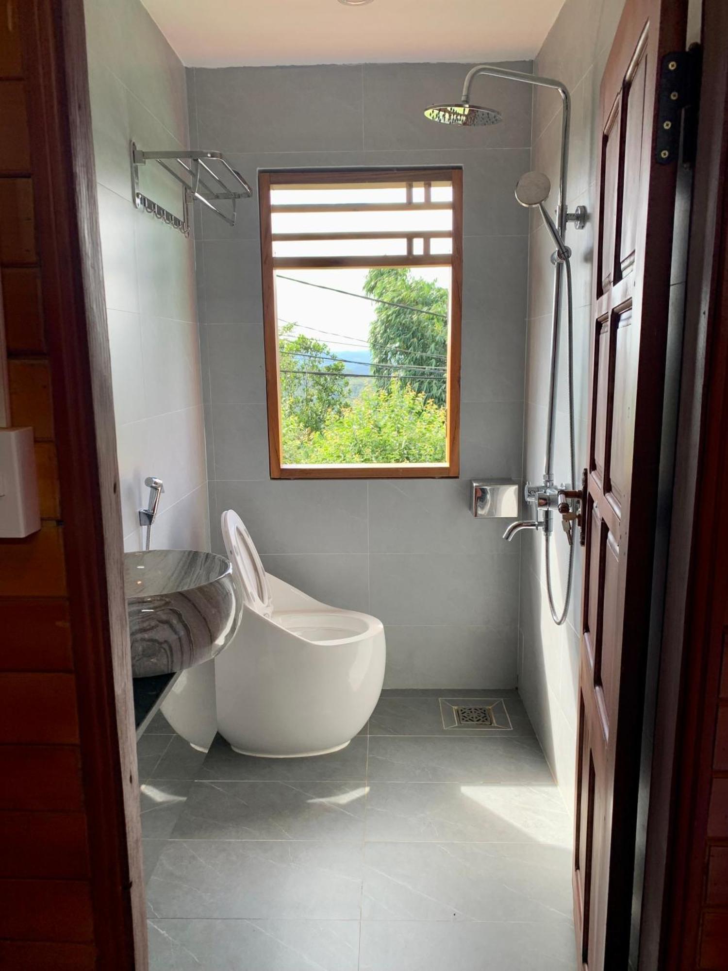 Chan May Homestay Mang Den Kon Von Kla Bagian luar foto