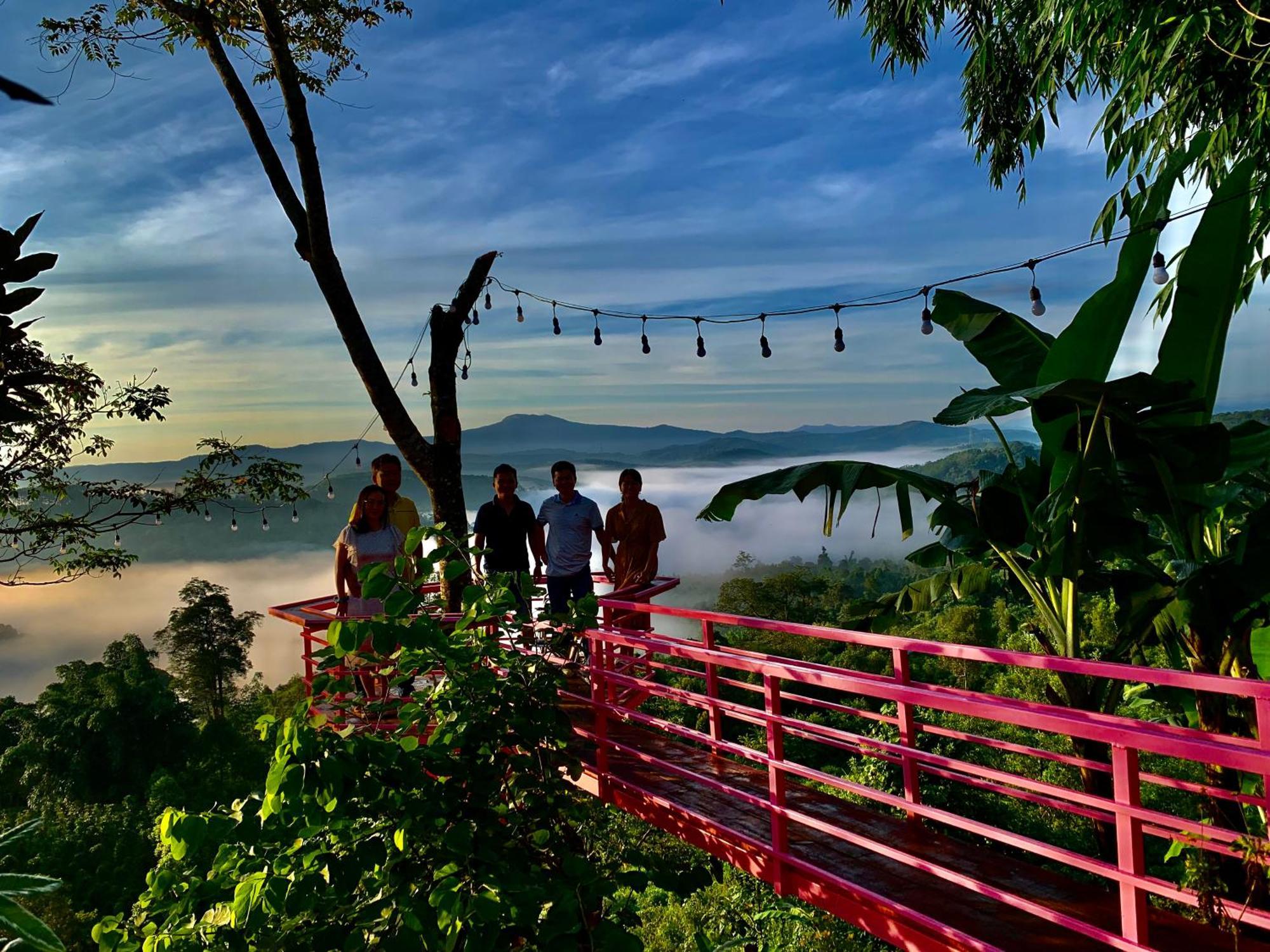 Chan May Homestay Mang Den Kon Von Kla Bagian luar foto