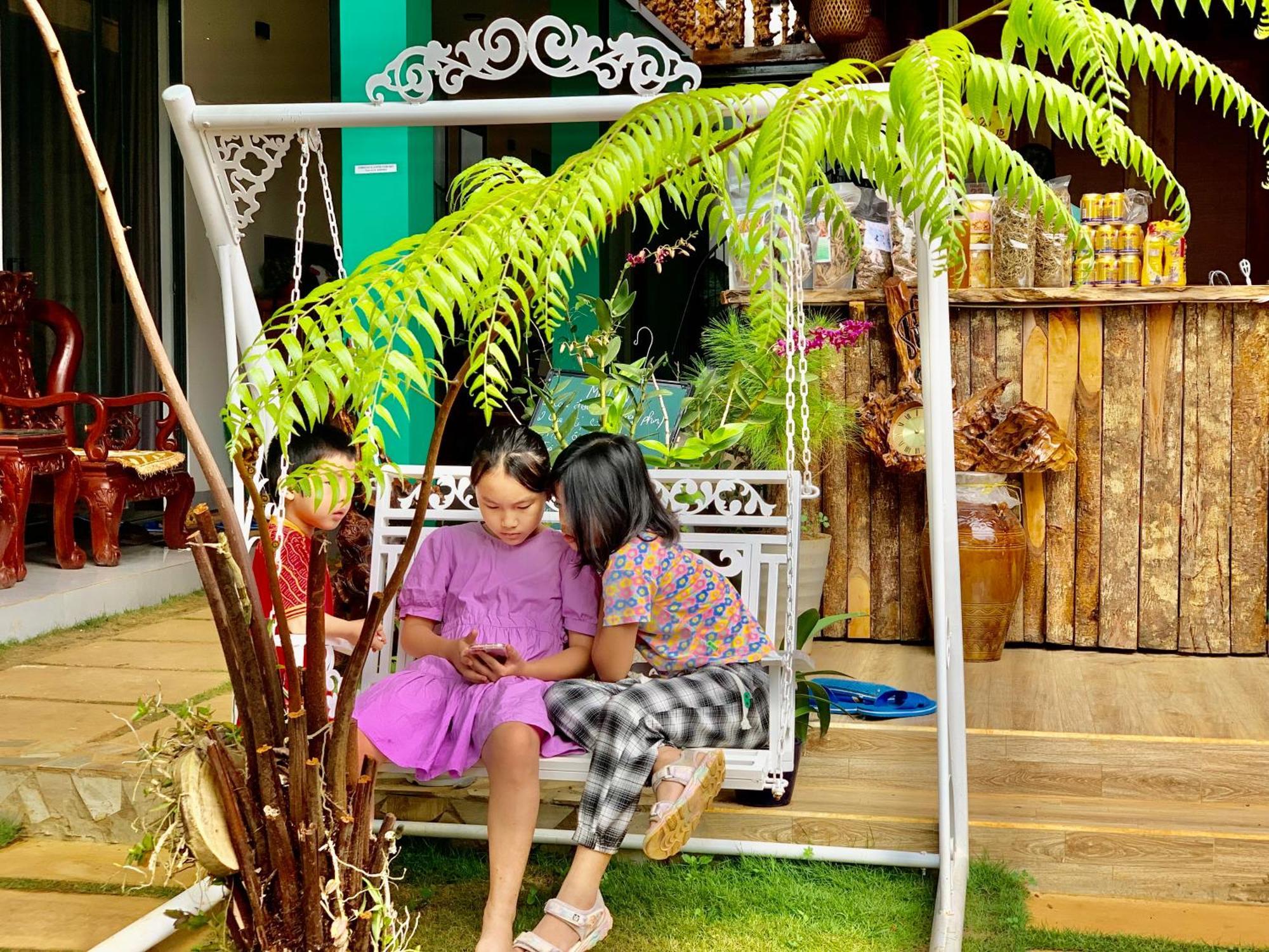 Chan May Homestay Mang Den Kon Von Kla Bagian luar foto